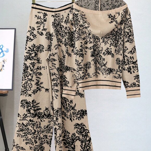 Khaki Boho Women's Printed Sweater Set - Picture 2 of 8